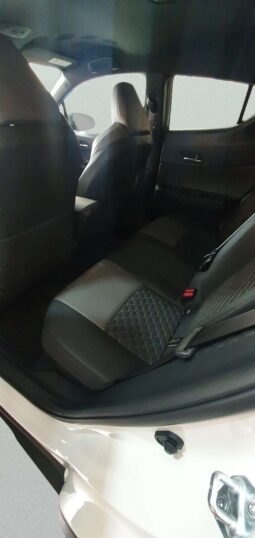 
										TOYOTA CHR full									