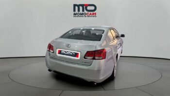 MomoCars