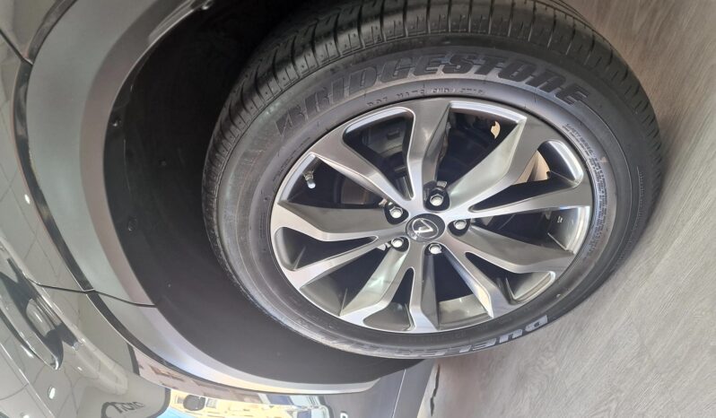 
								LEXUS NX300H BLACK full									