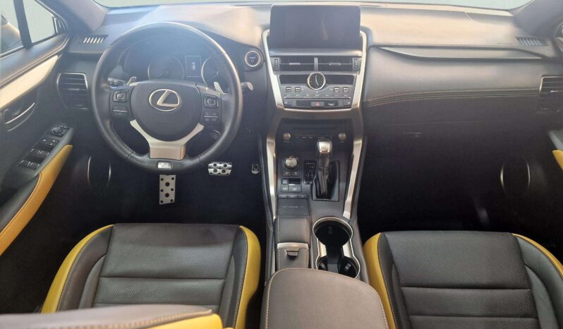 
								LEXUS NX300H BLACK full									