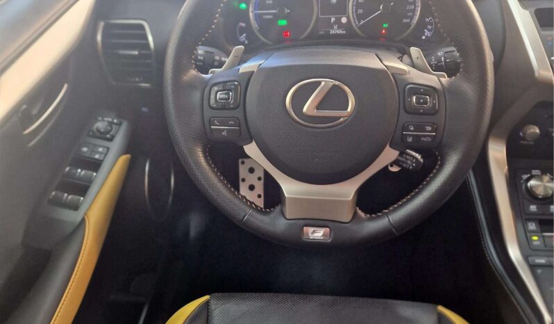 
								LEXUS NX300H BLACK full									