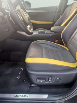 
										LEXUS NX300H BLACK full									