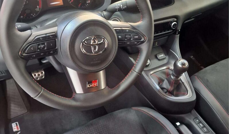 
								TOYOTA YARIS GR full									