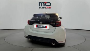 MomoCars