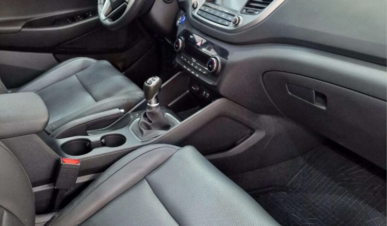 
								HYUNDAI TUCSON full									