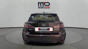 MomoCars