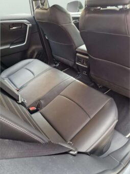 
										TOYOTA RAV4 full									