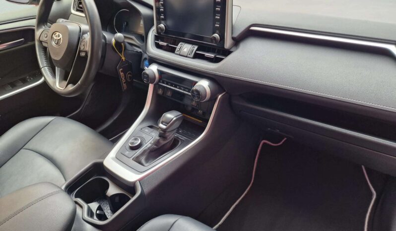 
								TOYOTA RAV4 full									