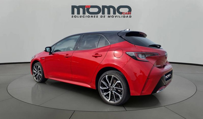 
								TOYOTA Corolla 2.0ADVANCE full									