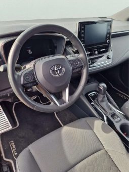 
										TOYOTA Corolla 2.0ADVANCE full									