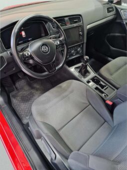 
										VOLKSWAGEN GOLF SPORT 1.4 TSI full									