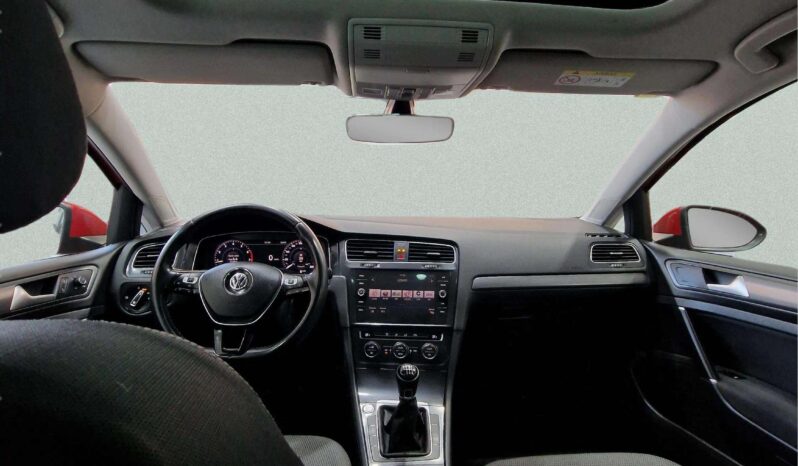 
								VOLKSWAGEN GOLF SPORT 1.4 TSI full									