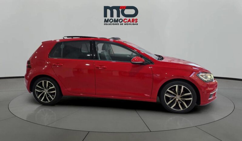 
								VOLKSWAGEN GOLF SPORT 1.4 TSI full									