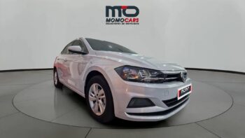 MomoCars