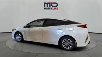 MomoCars