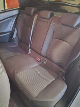 
										TOYOTA PRIUS ADVANCE full									