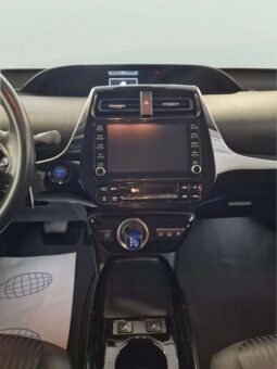 
										TOYOTA PRIUS ADVANCE full									