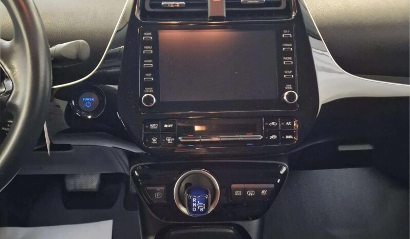 
								TOYOTA PRIUS ADVANCE full									