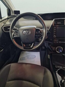 
										TOYOTA PRIUS ADVANCE full									