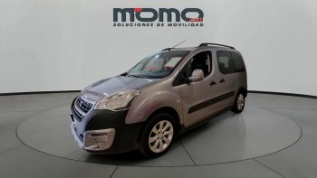 MomoCars