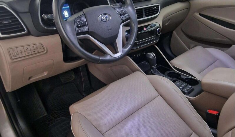 
								HYUNDAI TUCSON TGDI 1.6 DCT TECNO full									