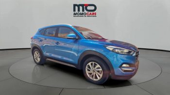 MomoCars