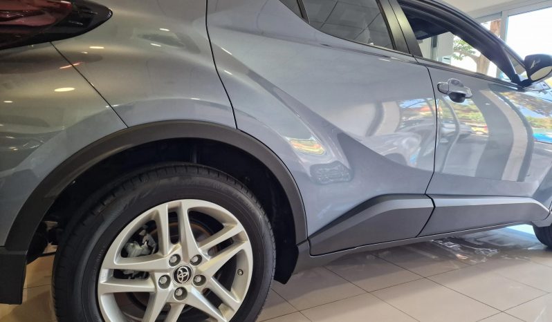 
								TOYOTA – CHR 1.8 Active full									