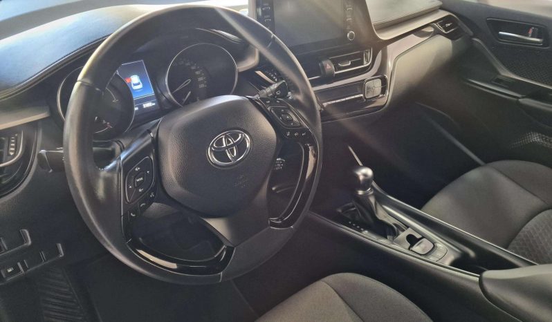 
								TOYOTA – CHR 1.8 Active full									