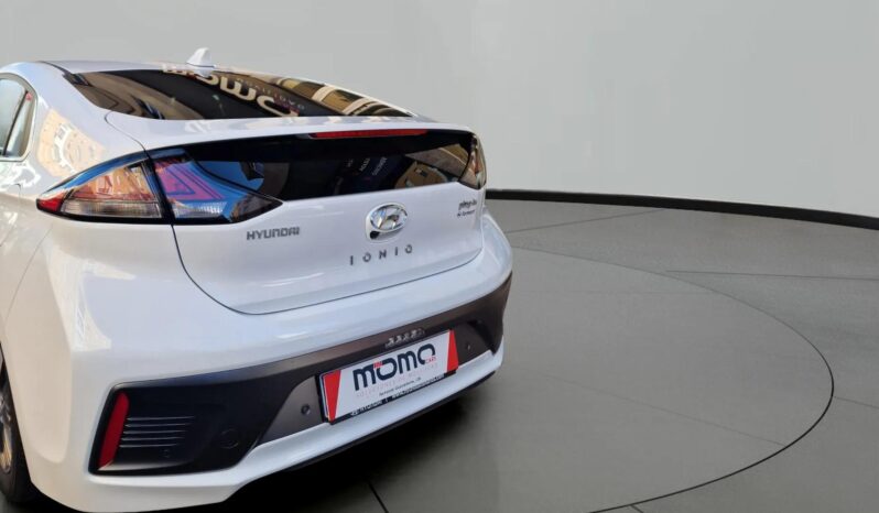 
								HYUNDAI IONIQ 1.6 GDI PHEV full									