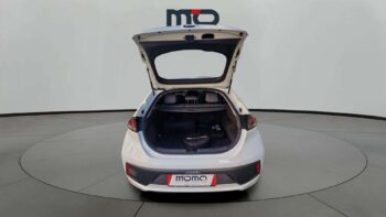 MomoCars