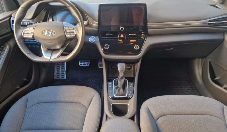 
								HYUNDAI IONIQ 1.6 GDI PHEV full									