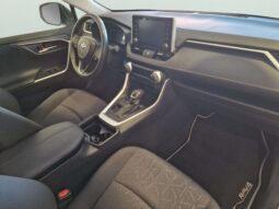 
										TOYOTA RAV4 HYB full									