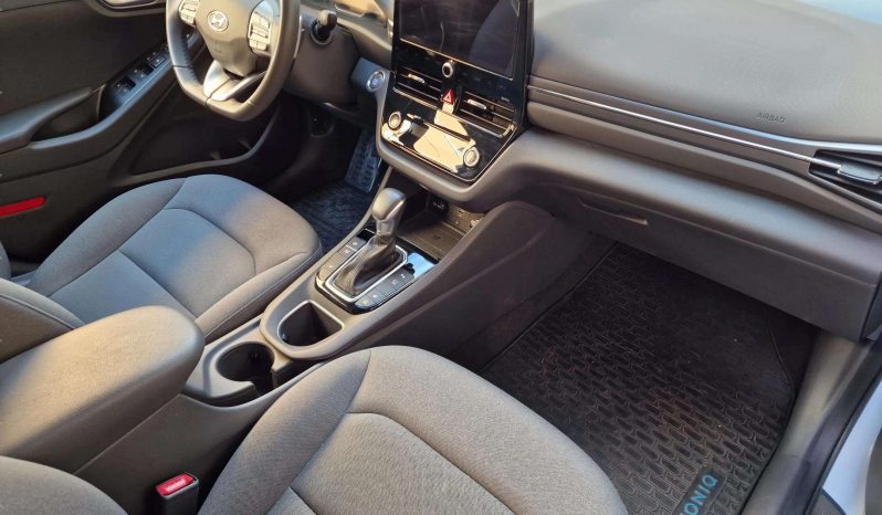 
								HYUNDAI IONIQ 1.6 GDI PHEV full									
