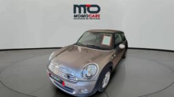 
										MINI One 75 CV full									