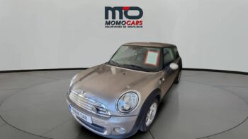 MomoCars