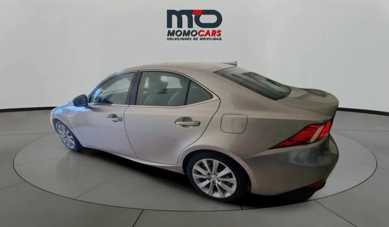 
								LEXUS IS300H full									