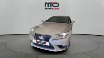 MomoCars