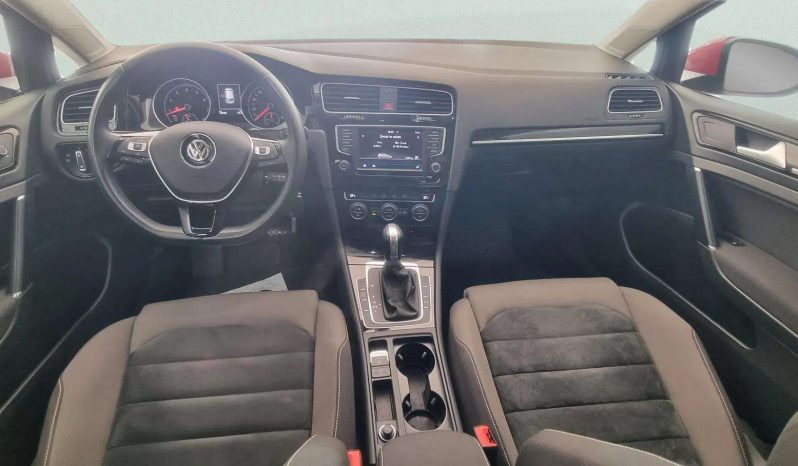 
								VOLKSWAGEN – Golf Advance 1.4 TSI full									