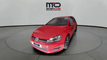MomoCars