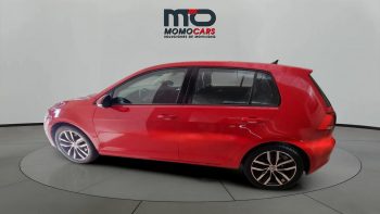 MomoCars
