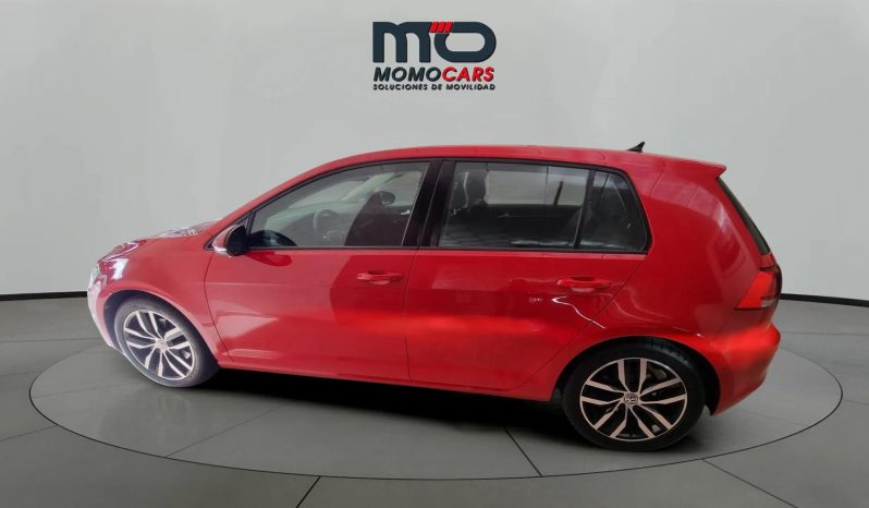 
								VOLKSWAGEN – Golf Advance 1.4 TSI full									