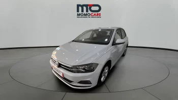 MomoCars