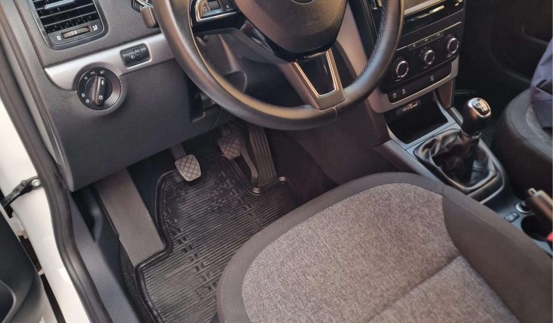 
								SKODA YETI 1.2 TSI full									