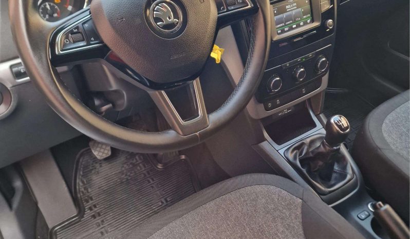 
								SKODA YETI 1.2 TSI full									