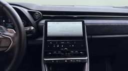 
										LEXUS LBX 1.5 HEV full									
