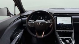 
										LEXUS LBX 1.5 HEV full									