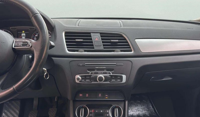 
								AUDI Q3 1.4 TFSI full									