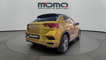 MomoCars