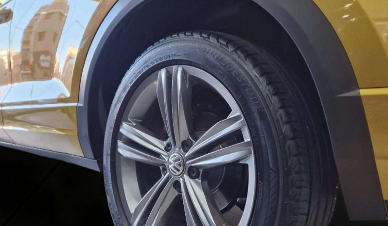 
								VOLKSWAGEN T-Roc Sport 1.5 TSI EVO full									