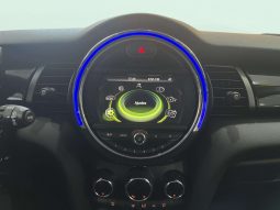 
										MINI COOPER 5 PUERTAS full									